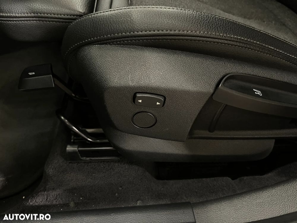 BMW X1 sDrive18d AT - 23