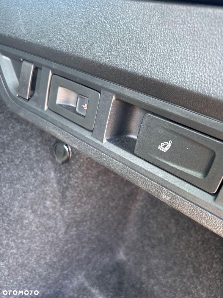 Skoda Octavia 2.0 TDI 4x4 Scout DSG - 13