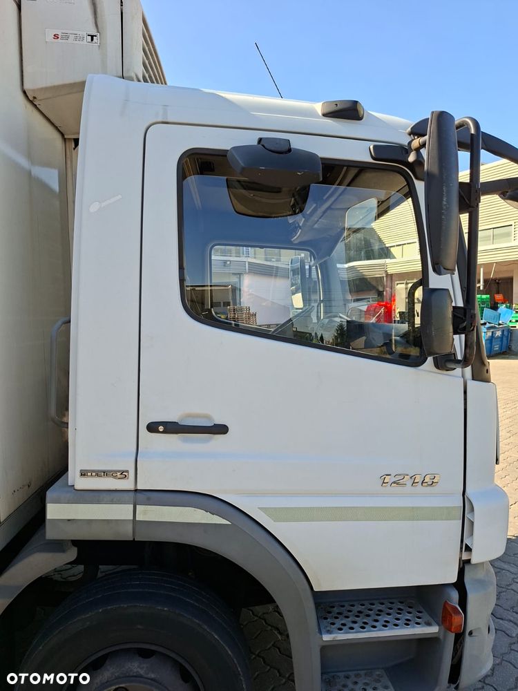 Mercedes-Benz ATEGO - 16