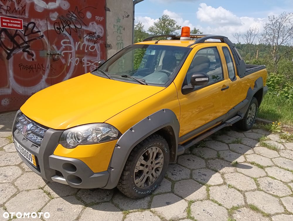 Fiat Strada Adventure - 5