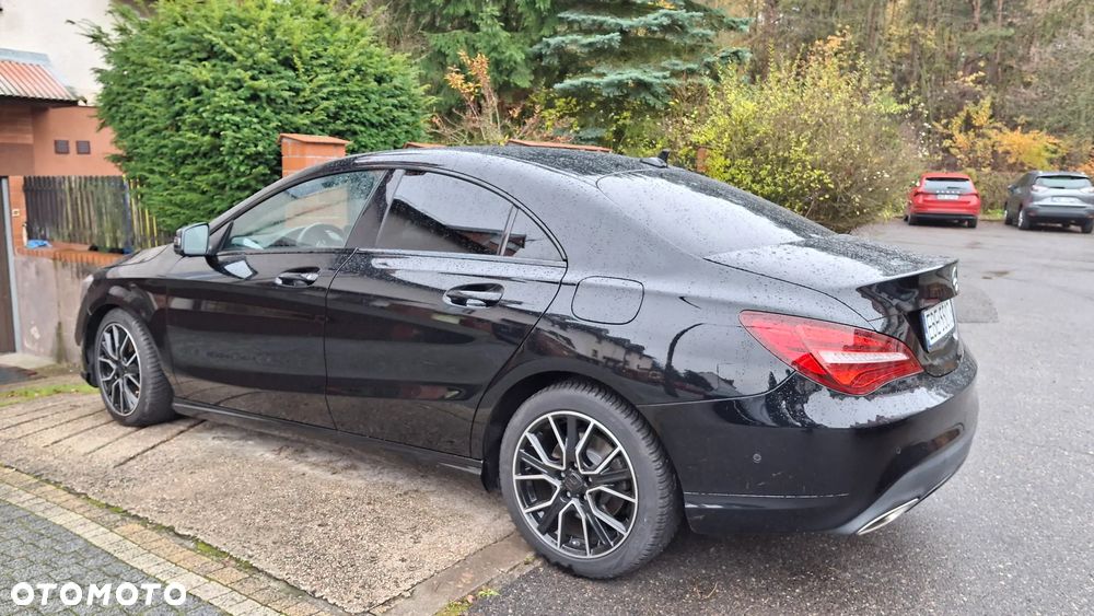 Mercedes-Benz CLA - 10