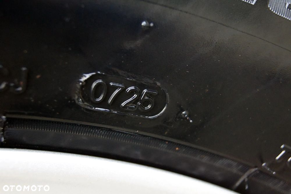 Ford Kuga - 18
