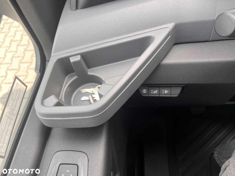 Renault Master skrzynia otwarta 4.85+ hak + poduszki - 13