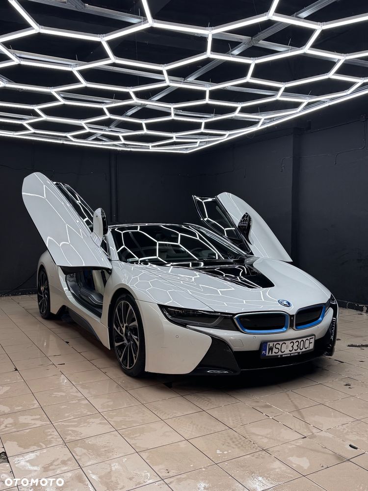 BMW i8 - 1