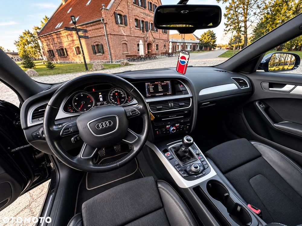 Audi A4 Avant 2.0 TDI Quattro Sport - 9
