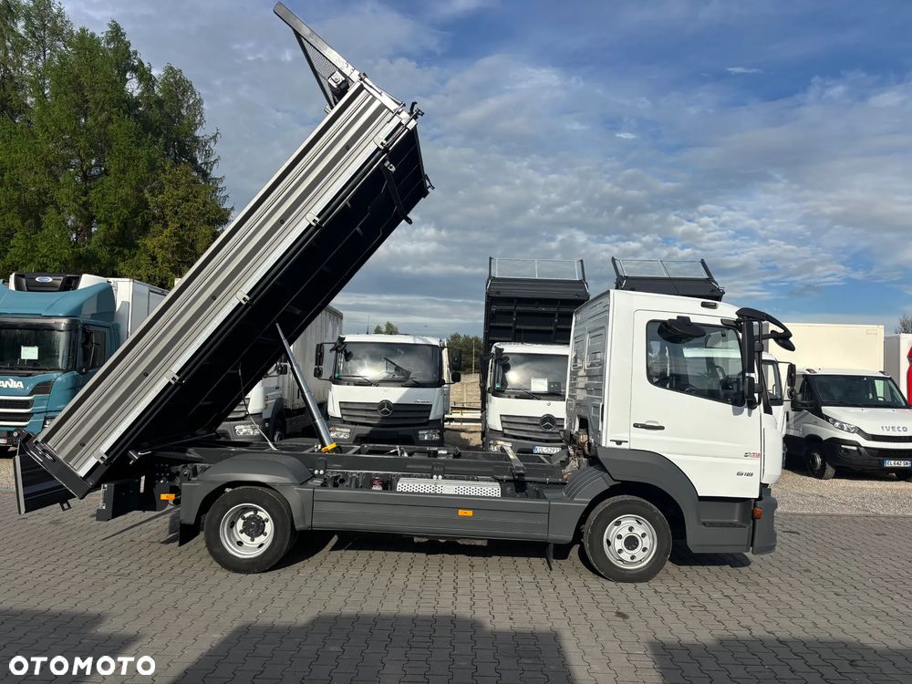 Mercedes-Benz 818 821 921 1018 1221 1218 1224 1523 1527 NOWA ZABUDOWA WYWROT KIPER 3 STRONY KILKA SZTUK NA PLACU MOZLIWOSC WYKONANIA ZABUDOWY POD KLIJENTA - 5
