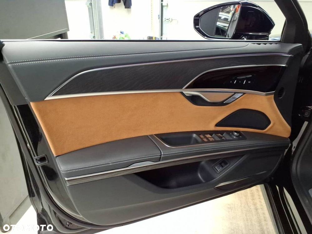 Audi A8 - 9