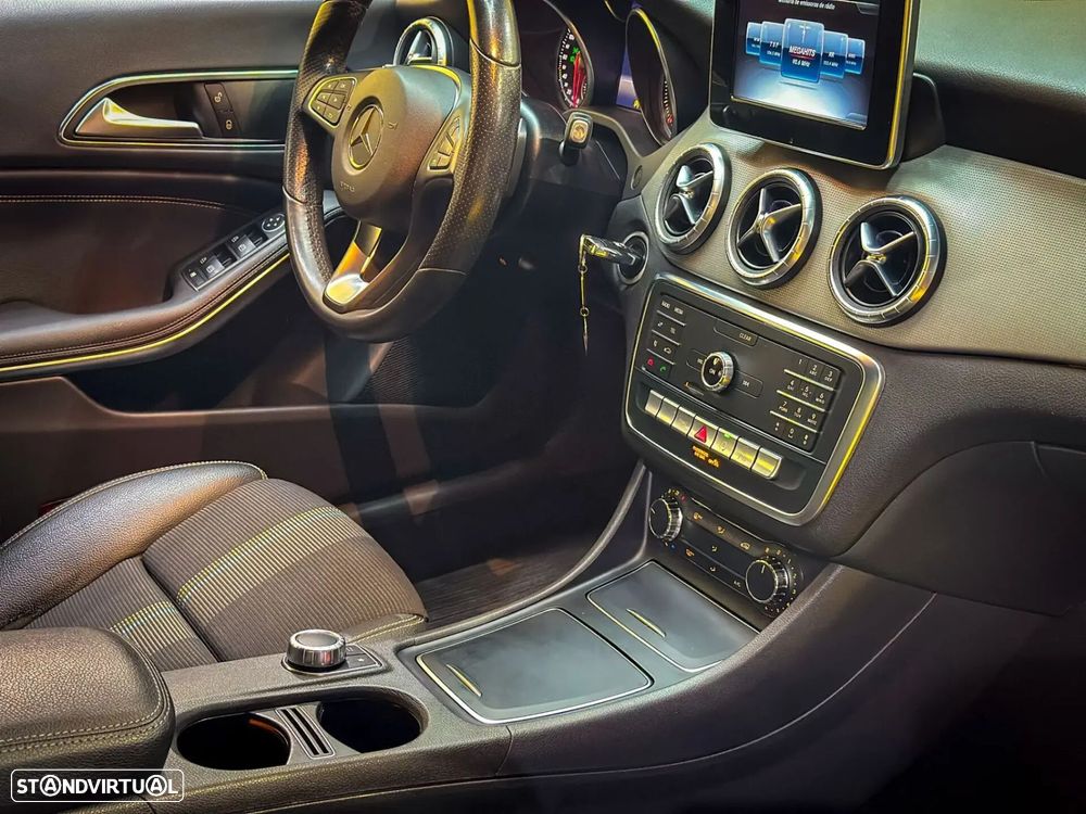Mercedes-Benz CLA 180 - 17