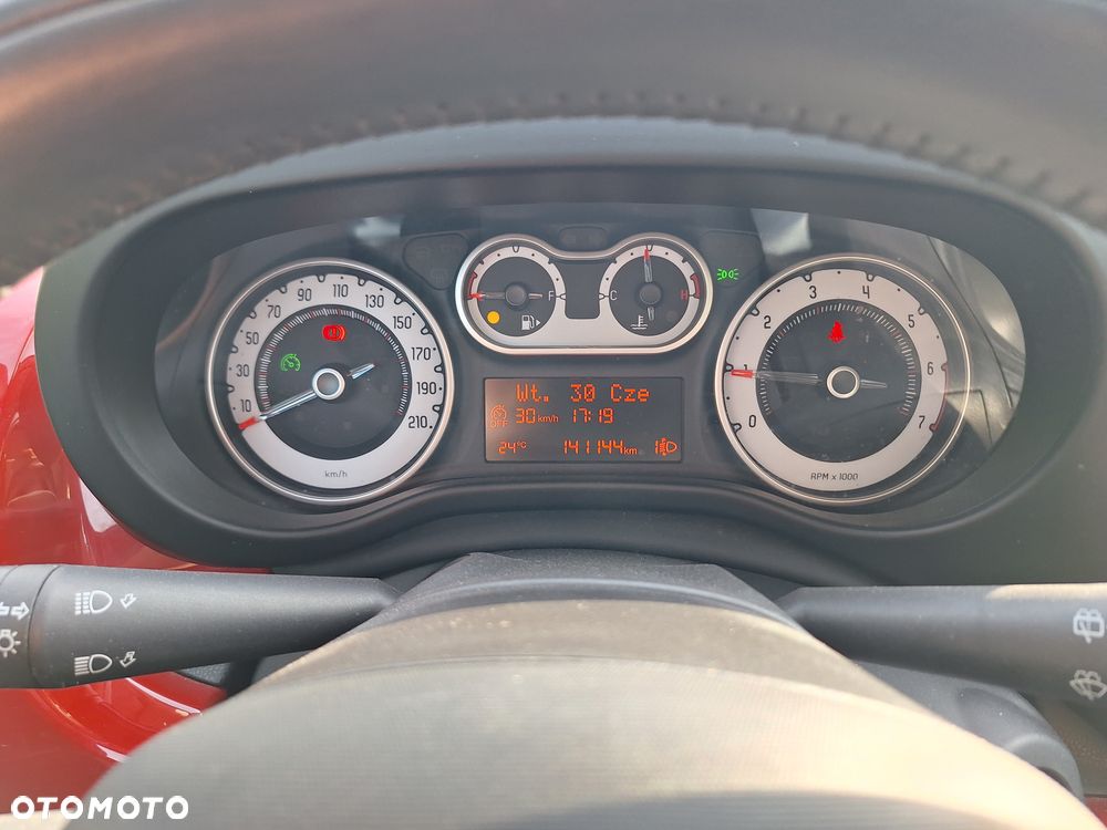 Fiat 500L - 17
