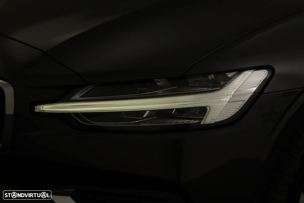 Volvo V60 2.0 T6 AWD TE Essential - 6