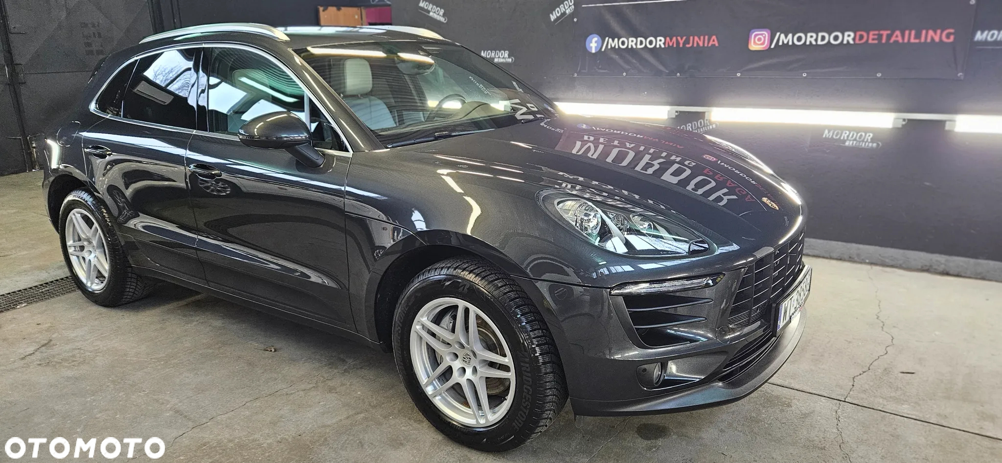 Porsche Macan Standard - 2