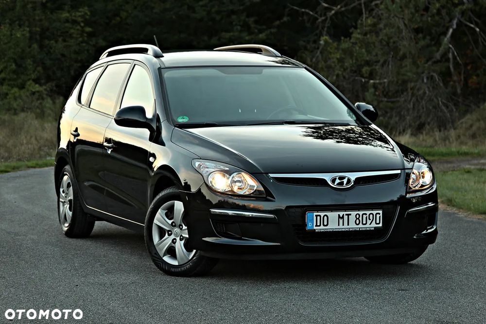 Hyundai i30 i30cw 1.6 CRDi blue Classic - 4