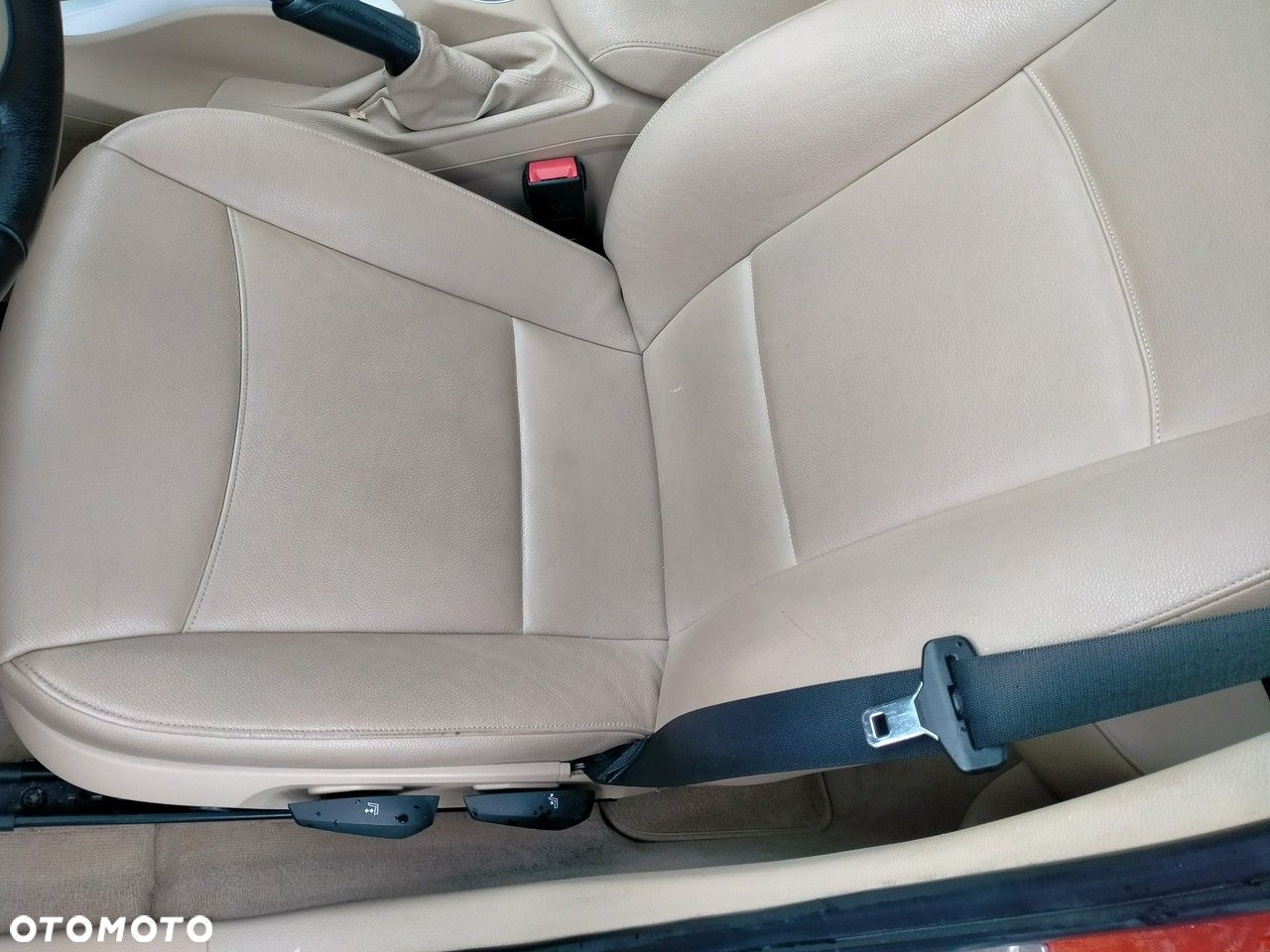 BMW X1 sDrive20i - 26