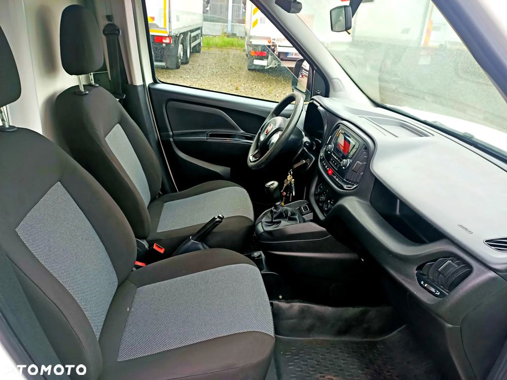 Fiat Doblo Chłodnia 90KM 2 zasilania chłodni - 15