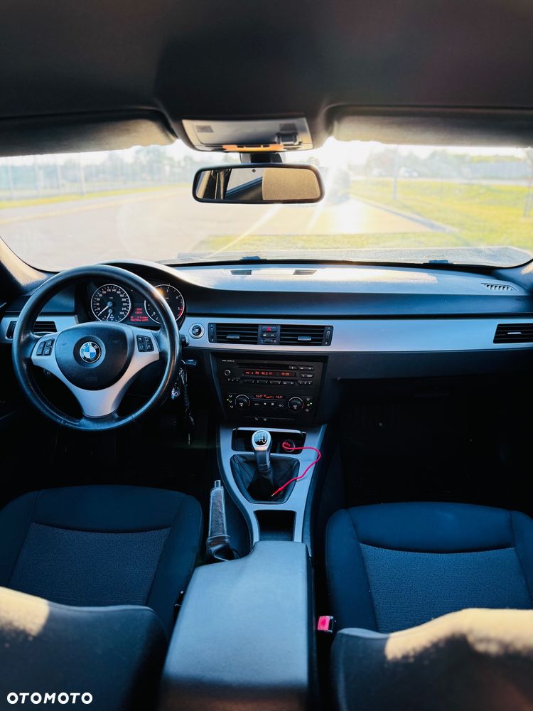 BMW Seria 3 - 29