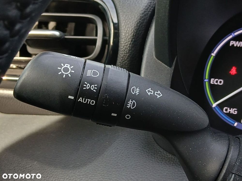 Toyota Yaris Cross Hybrid 1.5 Style - 28