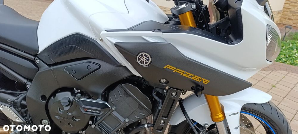 Yamaha FZ8 - 27