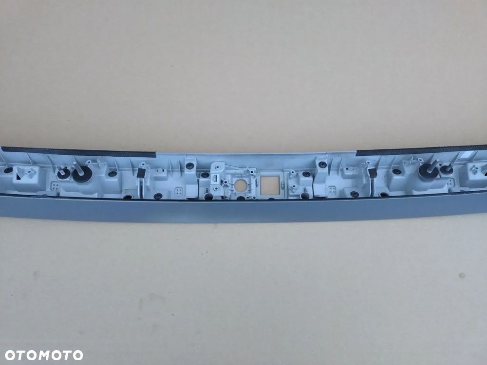 HYUNDAI IONIQ 6 22- BLENDA NAKŁADKA NA KLAPA TYŁ ORYGINAŁ! STAN BDB! - 10