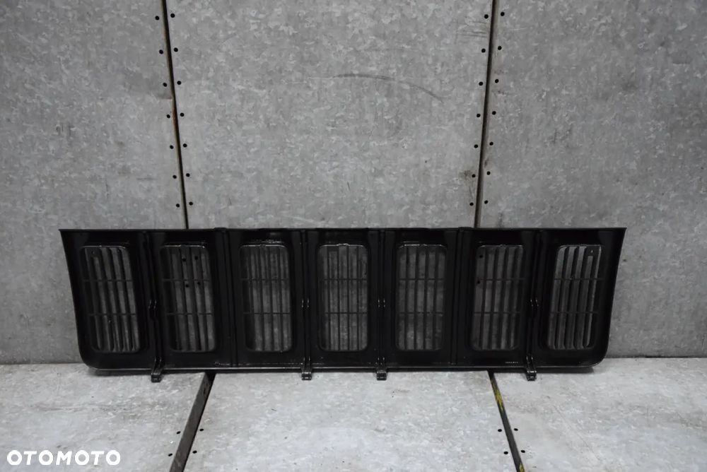 JEEP GRAND CHEROKEE ZJ GRILL ATRAPA - 8