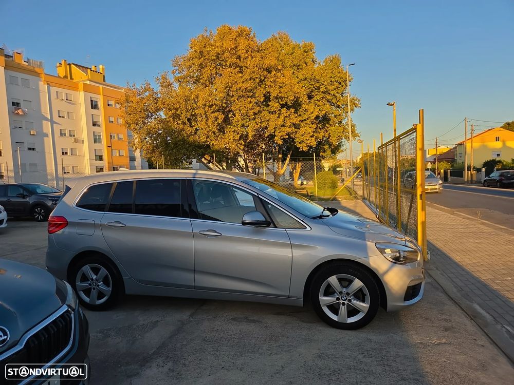 BMW 216 Gran Tourer - 32