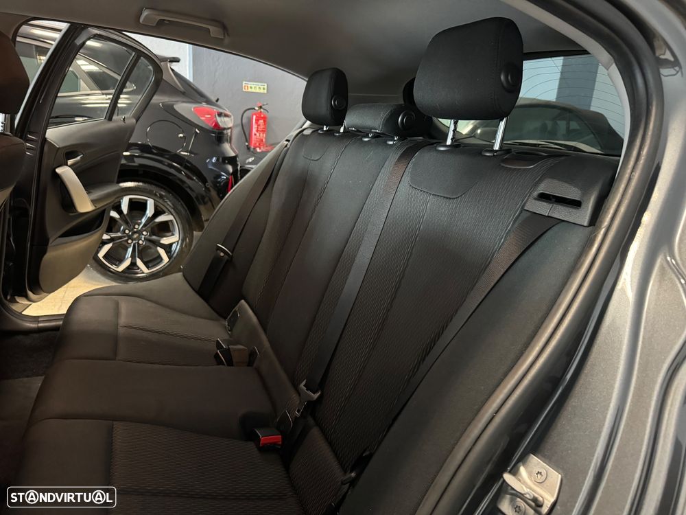 BMW 116 d Corporate Edition - 13