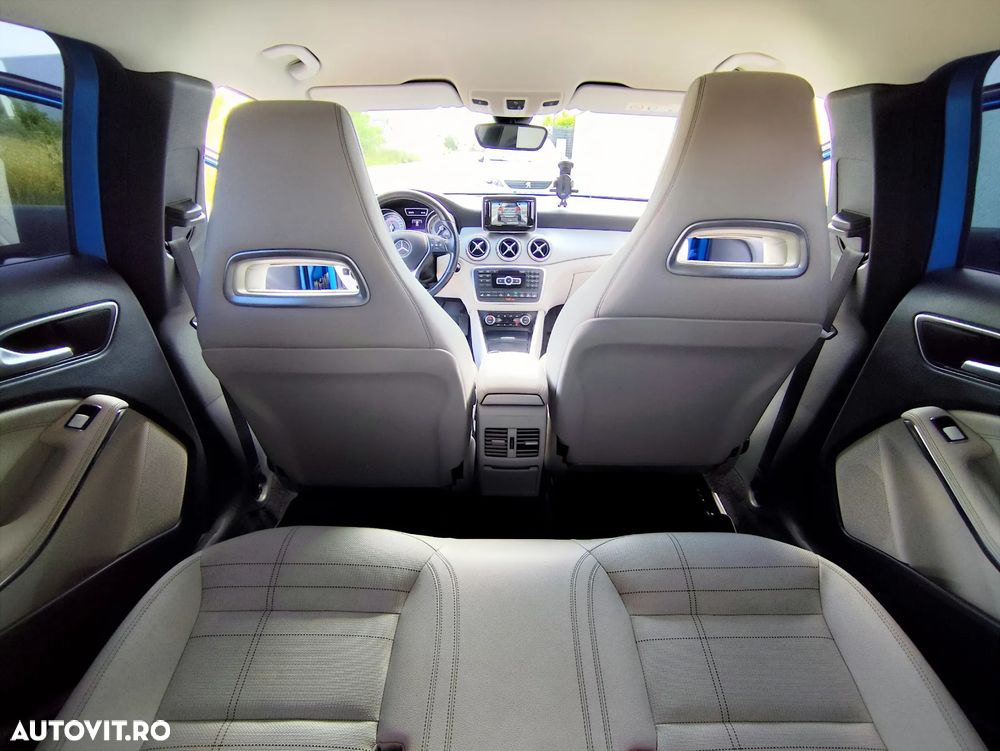 Mercedes-Benz GLA 220 CDI 4MATIC Aut. - 1