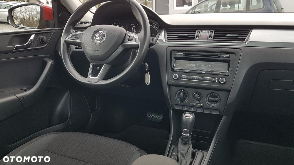 Skoda RAPID 1.4 TSI DSG Ambition - 18