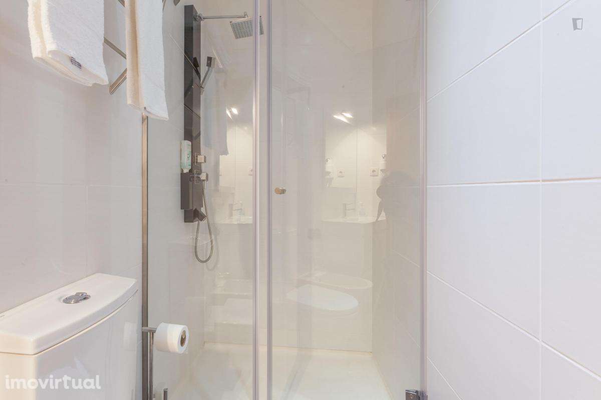 Casa com 1 quartos - localizado em Santo Ildefonso Porto - Grande imagem: 3/32