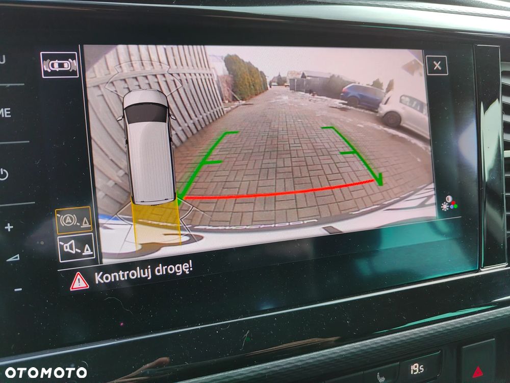 Volkswagen Multivan 2.0 TDI L1 Higline DSG - 27