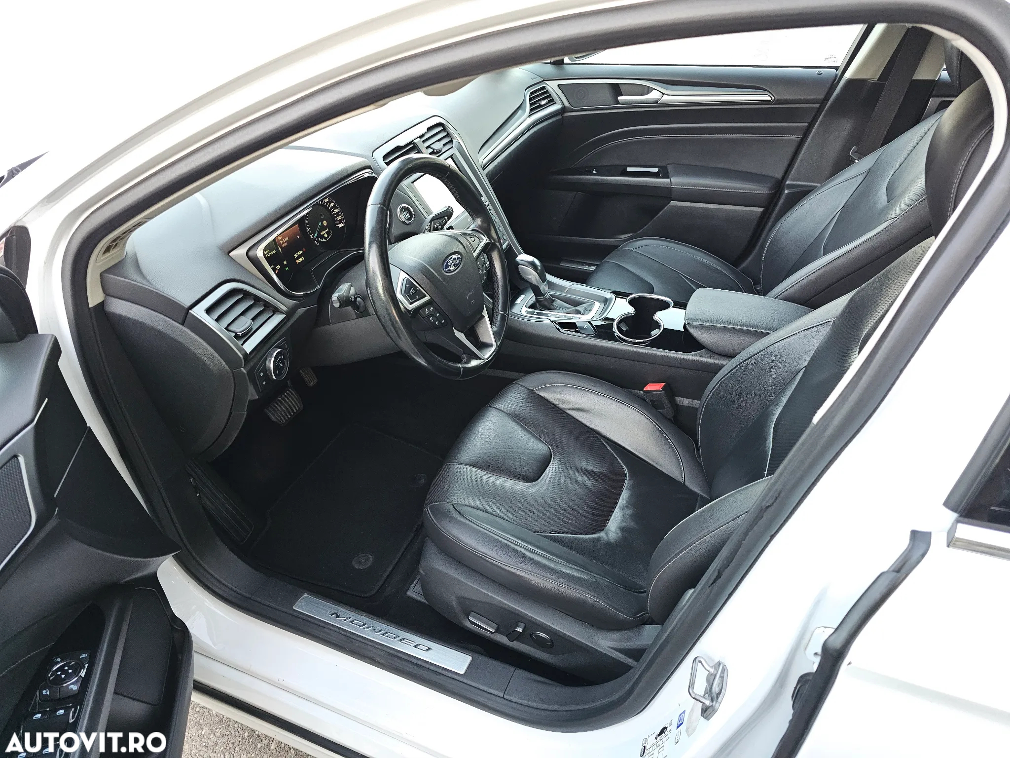 Ford Mondeo - 7