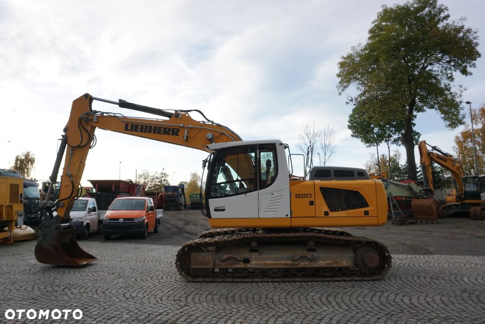 Liebherr R 920 LC - 8