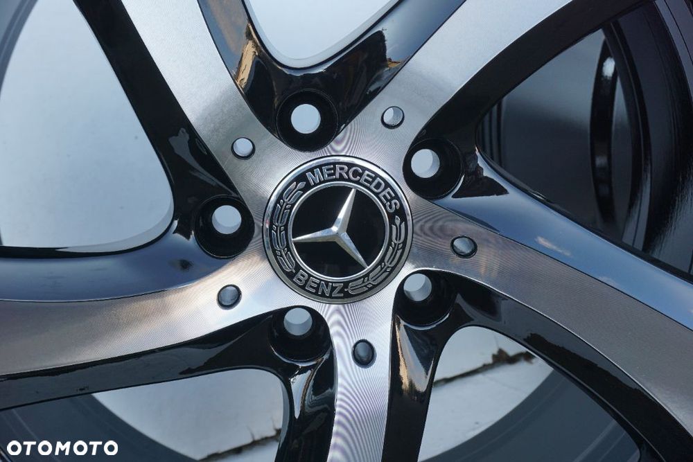 Mercedes W213 5x112 18 8J et43 - 6