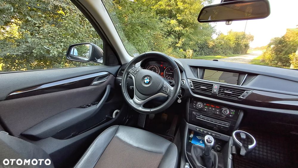 BMW X1 xDrive20d xLine - 8
