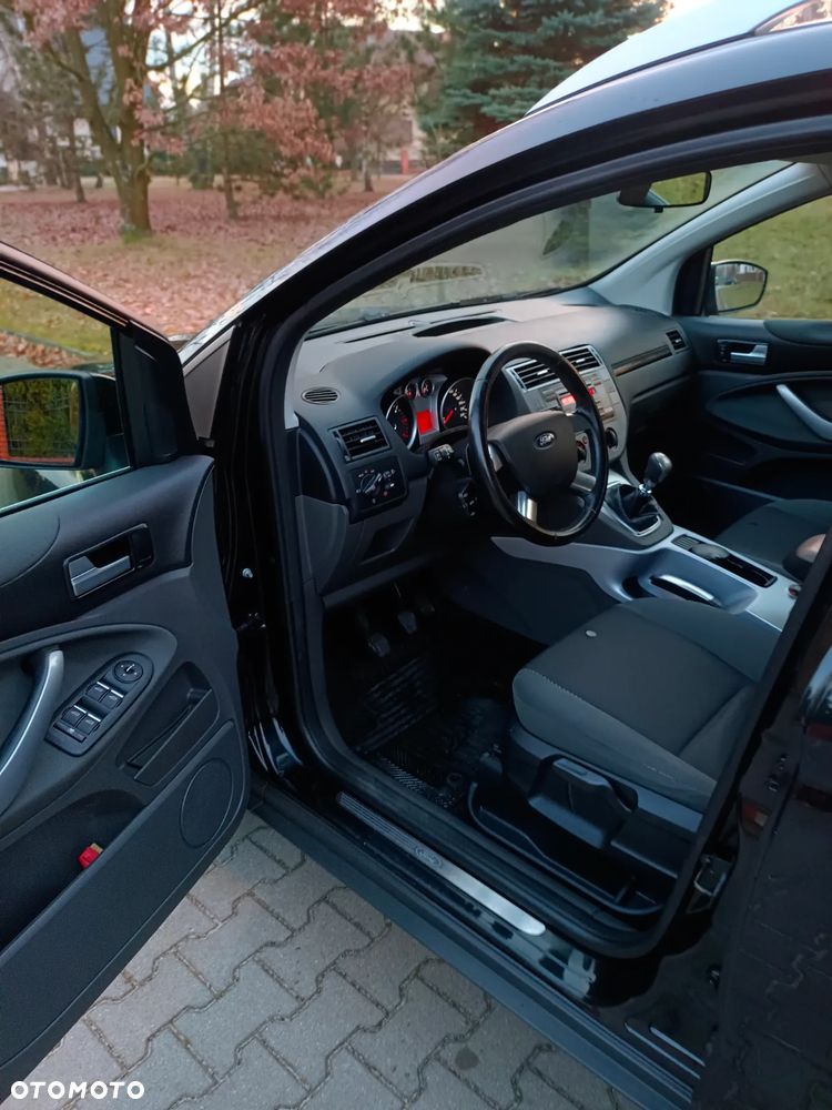 Ford Kuga 2.0 TDCi 4x4 Trend - 12