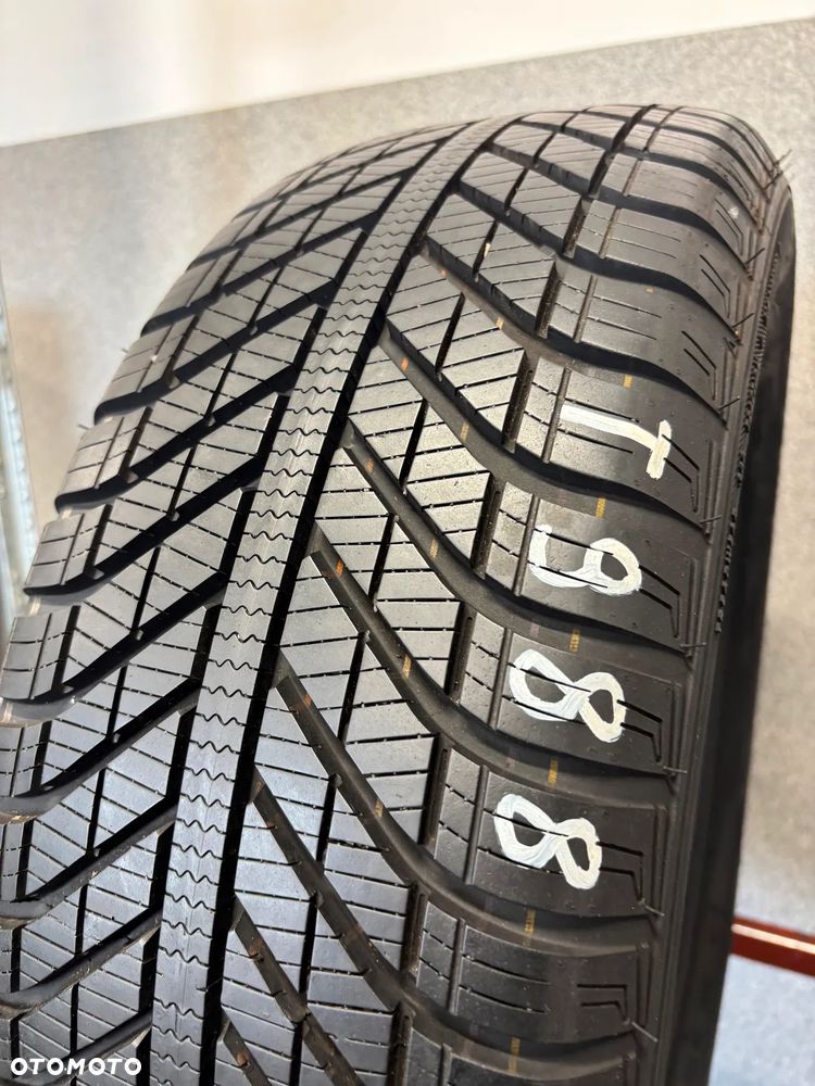 1 OPONA CAŁOROCZNA GOODYEAR 215/60/16  95V  M+S, VECTOR 4 SEASONS - 3