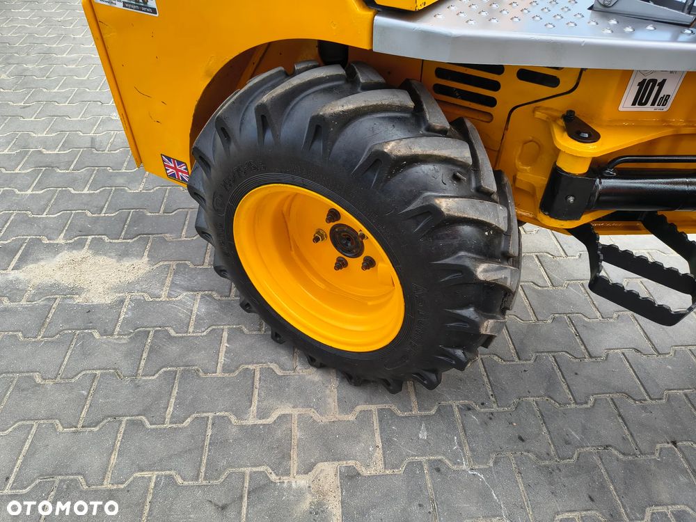 JCB 1T 2019r - 14