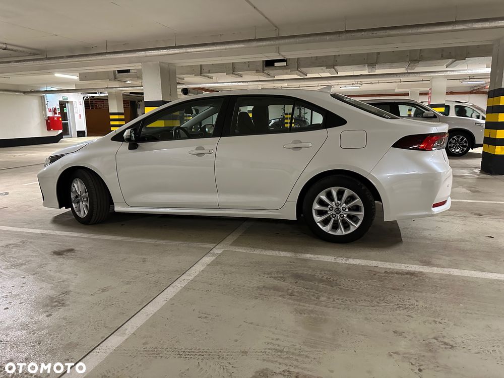 Toyota Corolla 1.6 Active - 18