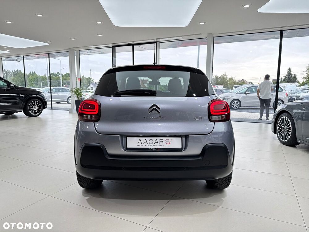 Citroën C3 1.2 PureTech Shine EAT6 - 4