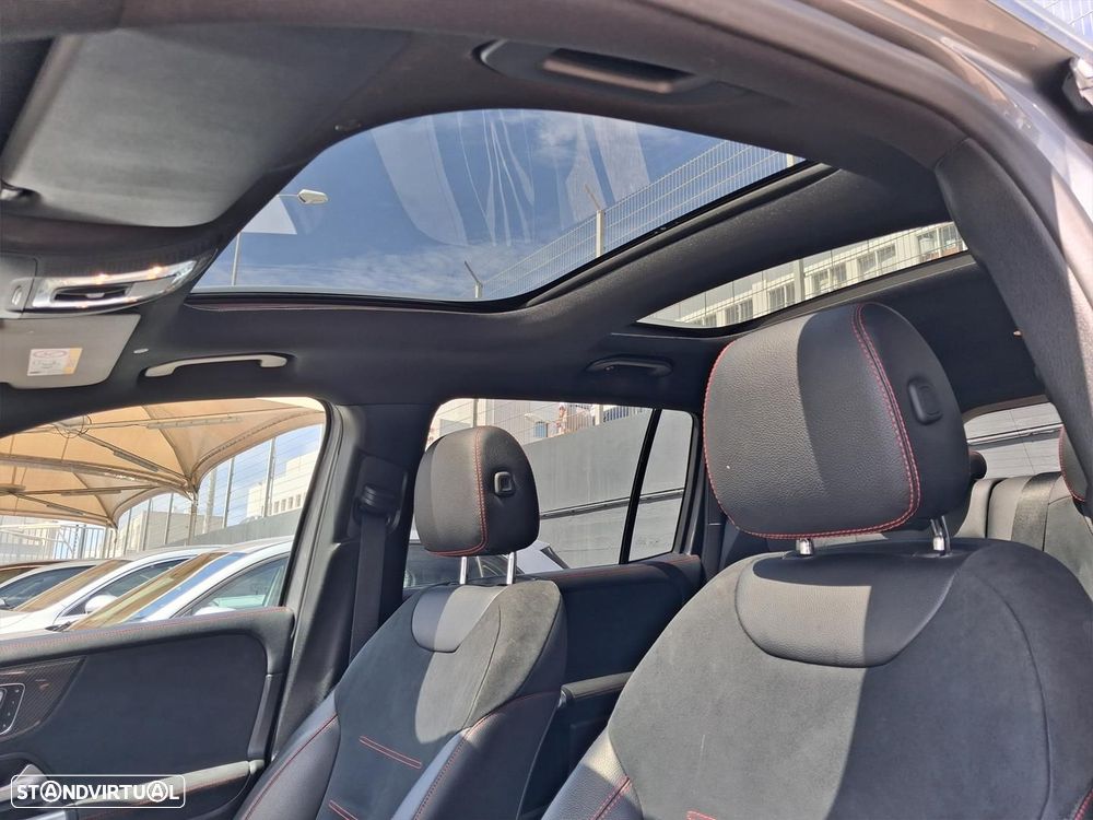 Mercedes-Benz GLB 200 d AMG Line - 13