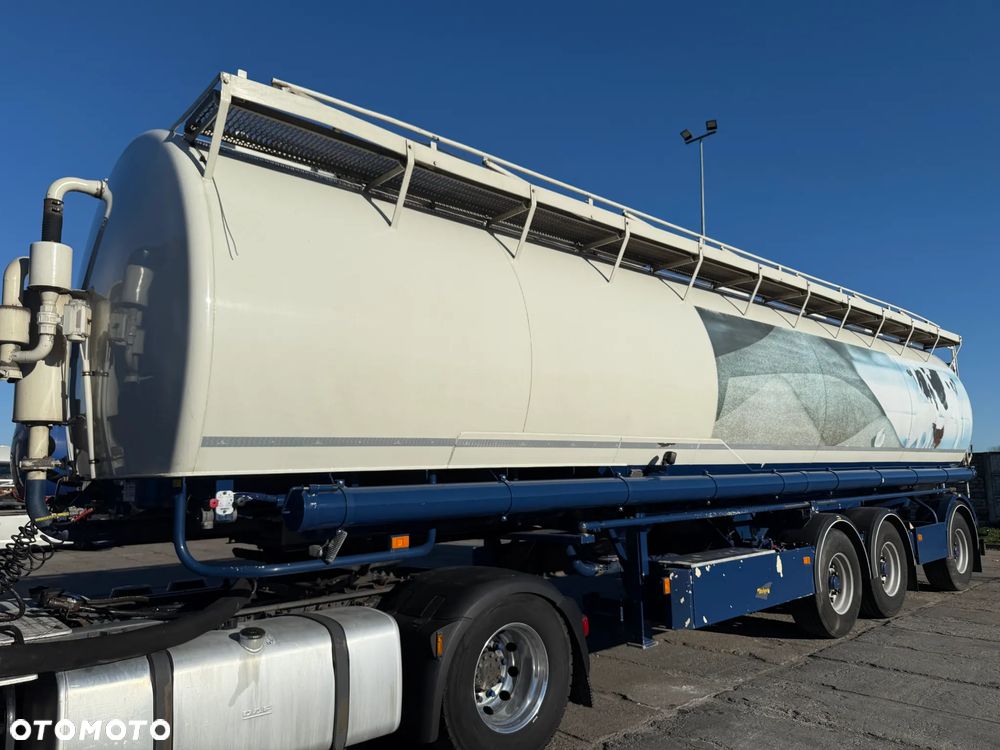 Welgro BPW 3 OSIE 2011 Beczka do paszy Silos Paszowóz - 1