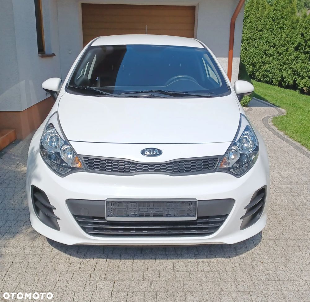 Kia Rio - 3