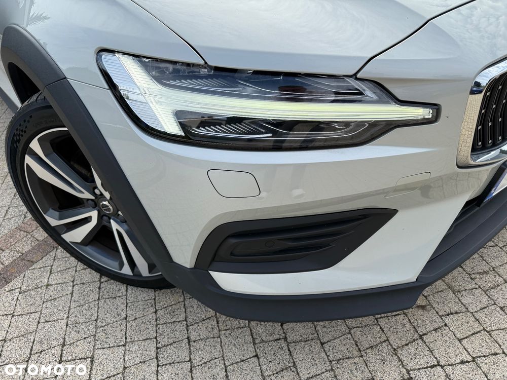 Volvo V60 Cross Country D4 AWD Geartronic Pro - 7