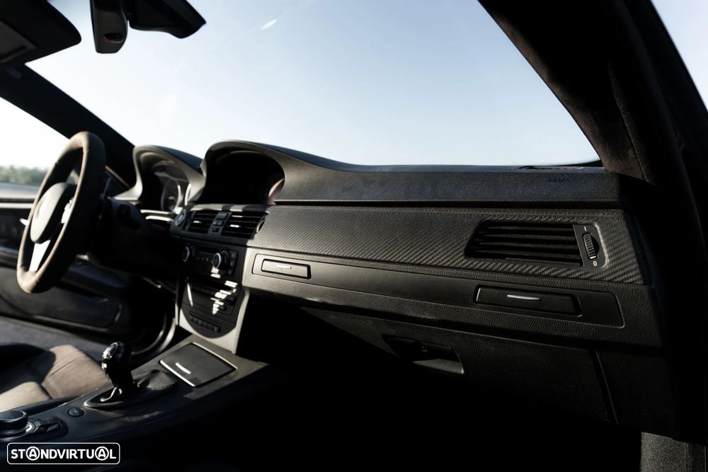 BMW M3 Auto - 25