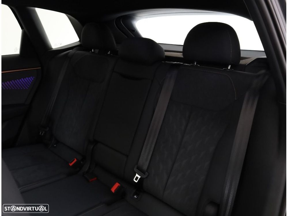 Cupra Terramar 1.5 e-Hybrid VZ DSG - 12