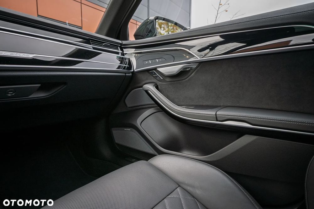 Audi A8 60 TFSI e Quattro Tiptronic - 23