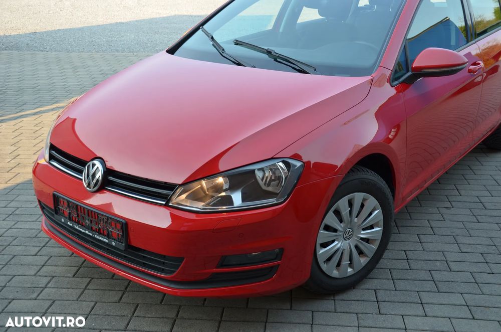 Volkswagen Golf 1.6 TDI DPF BMT DSG Trendline - 10