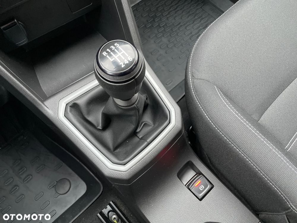 Dacia Jogger 1.0 TCe Expression 7os - 15