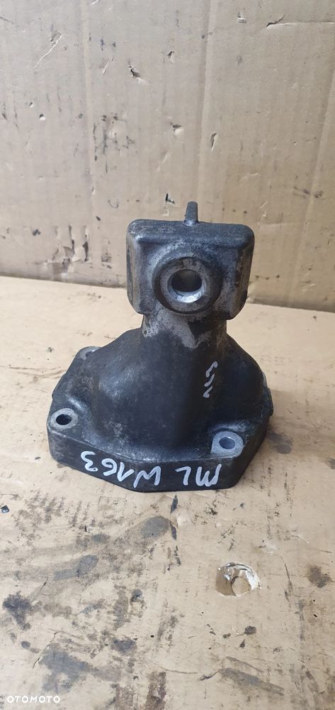 Łapa silnika mocowanie Mercedes ML W163 4.0 CDI A6282230204 - 3