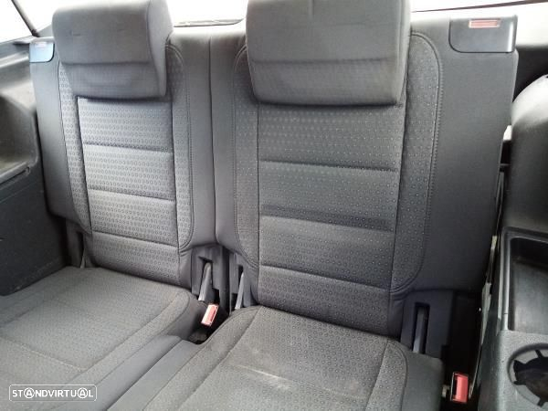 Para peças VOLKSWAGEN Touran (1T) - 17