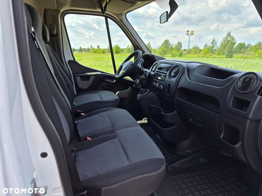 Renault Master - 18